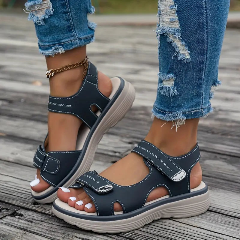 Alia™ - Bekväma sandaler med kilklack och ankelsnodd