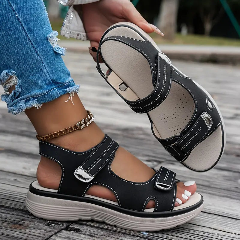 Alia™ - Bekväma sandaler med kilklack och ankelsnodd